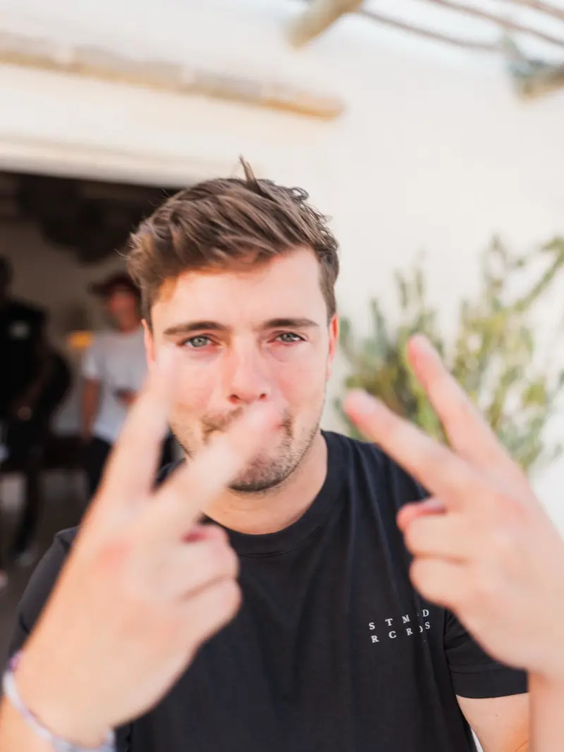 好不惬意！巴特勒ins晒休赛期休闲照与训练照与球迷分享