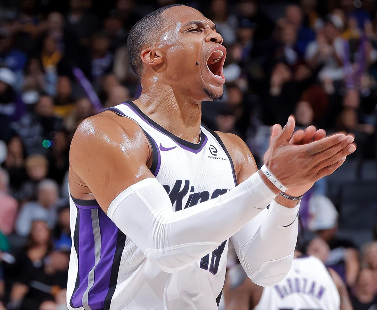 足球比赛直播免费在线观看-3分险胜火箭,12分斩杀湖人!国王背靠背喜提2连胜,威少把话挑明