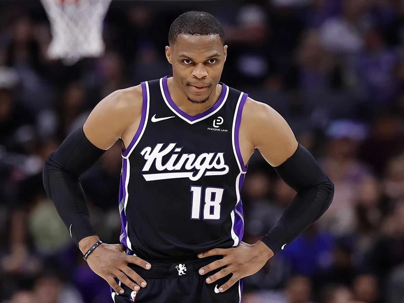 足球比赛直播免费在线观看-3分险胜火箭,12分斩杀湖人!国王背靠背喜提2连胜,威少把话挑明