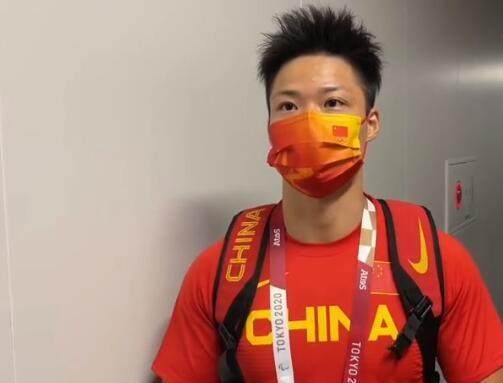 足球比赛在线直播观看免费-【早报】中国速度！亚洲之光！苏炳添的9秒83神迹！